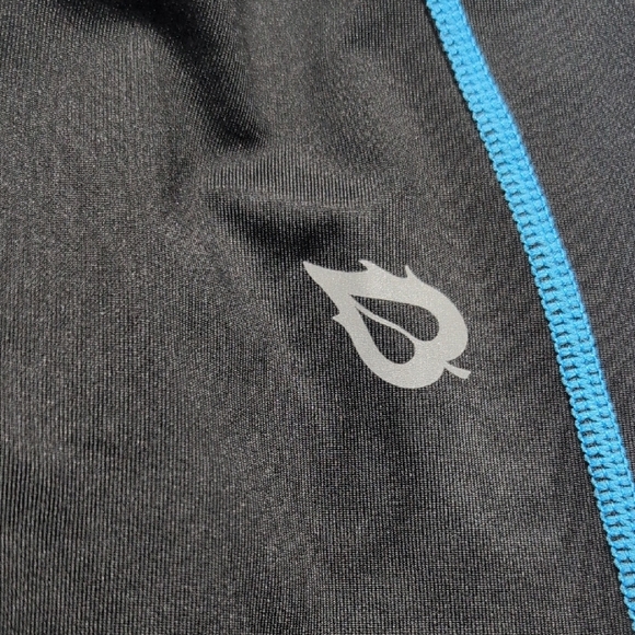 Baleaf Legging Womens Medium NWT Black Padded Cycling Athletic UPF 50+ Zip Ankle - Picture 3 of 12